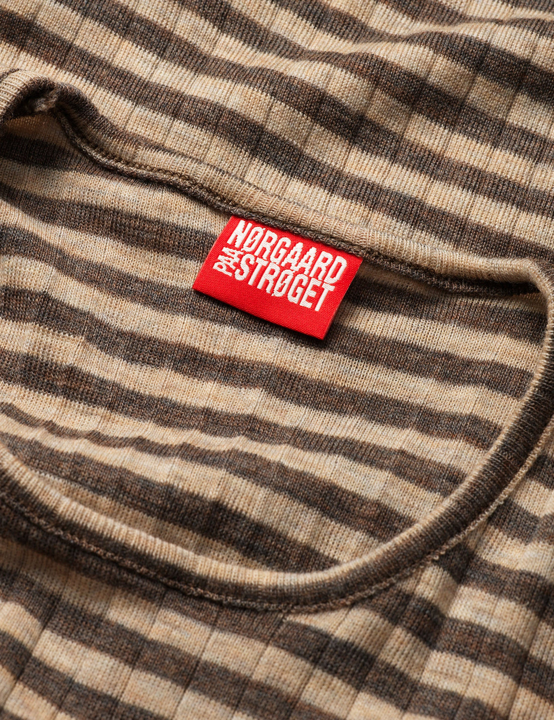 NPS - 101 wool Brown/camel