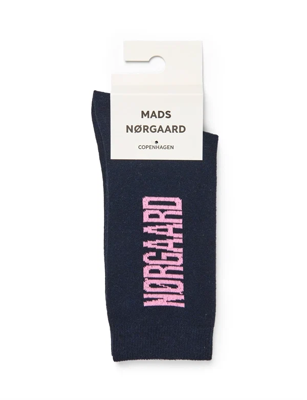 Mads Nørgaard - Playa sock single Sky captain