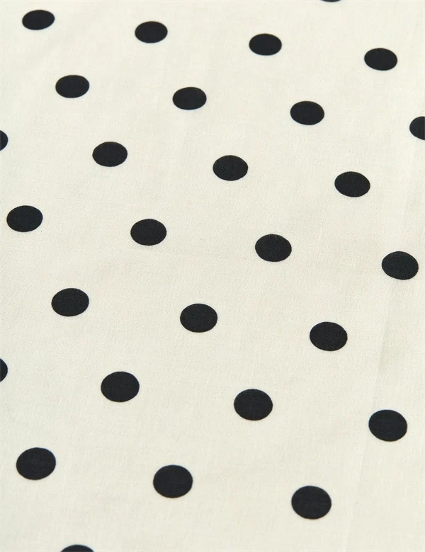 Mads Nørgaard - Self dot scarf Black