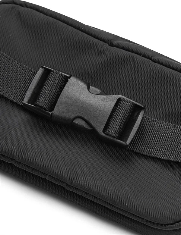 Mads Nørgaard - Tia coa bumbag