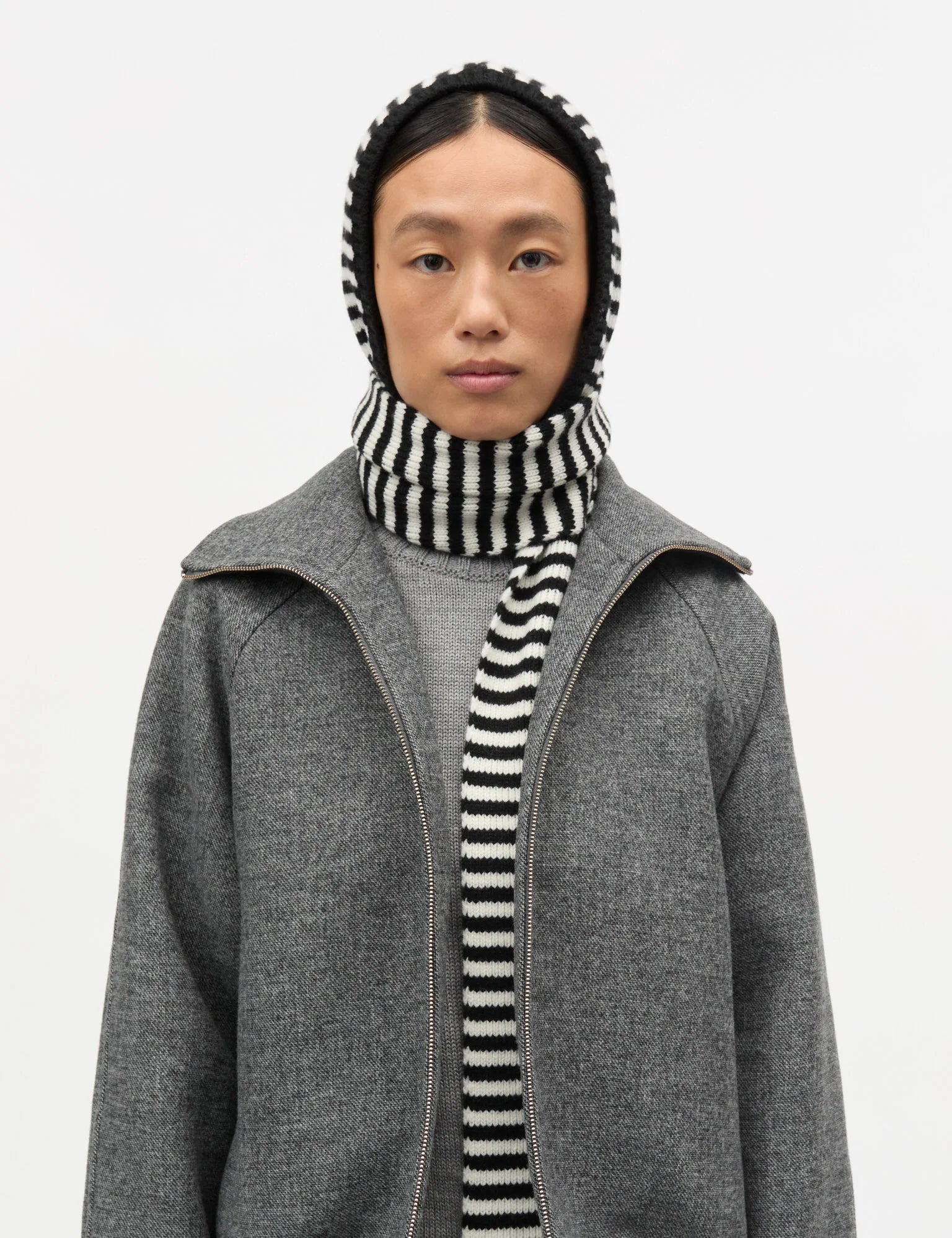 Mads Nørgaard - Freja hooded scarf