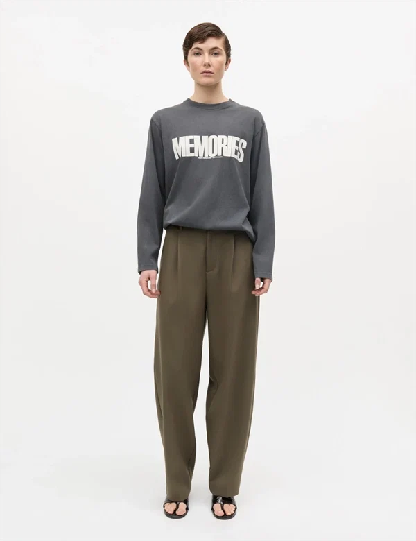 Mads Nørgaard - Jerry tee LS Washed black