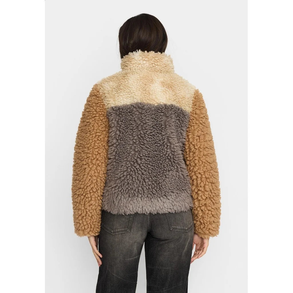 Selfhood - Chunky block teddy Beige