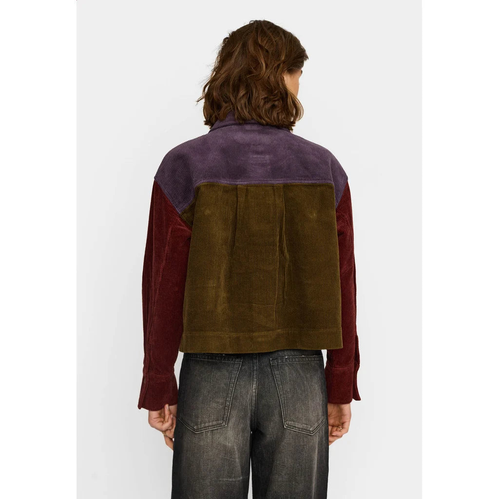 Selfhood - Cropped shirt Darkpurple