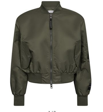 Haute l'amitié - Sally crop bomber Army