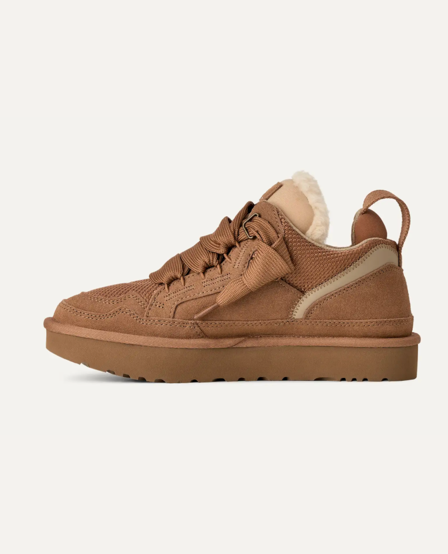 UGG - Lowmel Chestnut