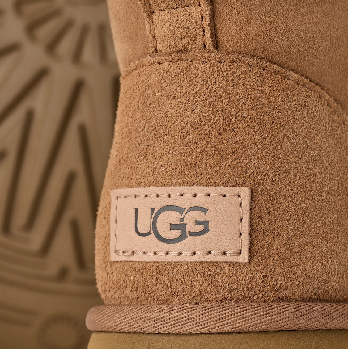 UGG - Classic mini Chestnut