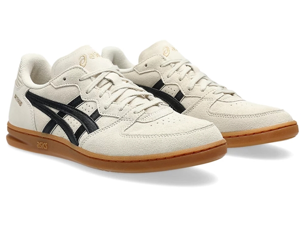 Asics - Skyhand Oatmeal/black