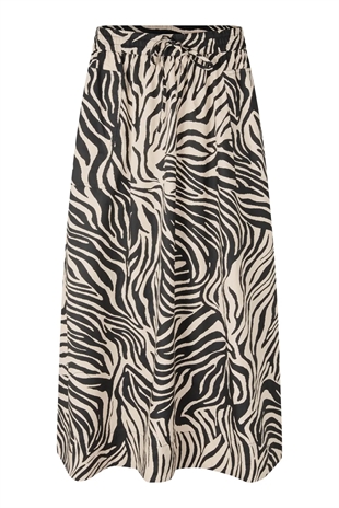 Second female - Pranni skirt 