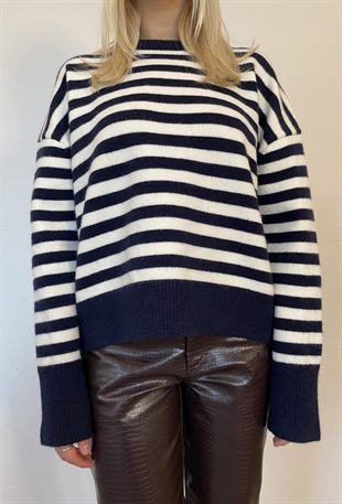 Boii - Olol O-neck navy/off white